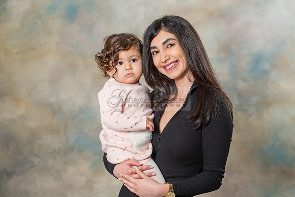 Hassib family portrait photos, photography, photographer studio in Whittier Ca, by Gustavo Villarreal, 323-633-8283