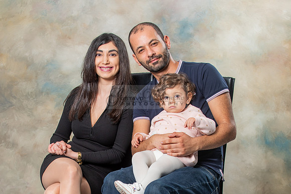 Hassib family portrait photos, photography, photographer studio in Whittier Ca, by Gustavo Villarreal, 323-633-8283
