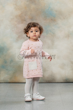 Hassib family portrait photos, photography, photographer studio in Whittier Ca, by Gustavo Villarreal, 323-633-8283