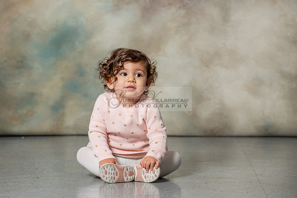 Hassib family portrait photos, photography, photographer studio in Whittier Ca, by Gustavo Villarreal, 323-633-8283