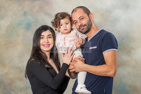 Hassib family portrait photos, photography, photographer studio in Whittier Ca, by Gustavo Villarreal, 323-633-8283