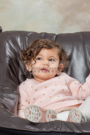 Hassib family portrait photos, photography, photographer studio in Whittier Ca, by Gustavo Villarreal, 323-633-8283