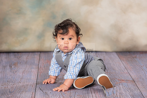 Susan y Francisco 6 months baby boy photos near Whittier Ca, by Gustavo Villarreal Photography 323-633-8283