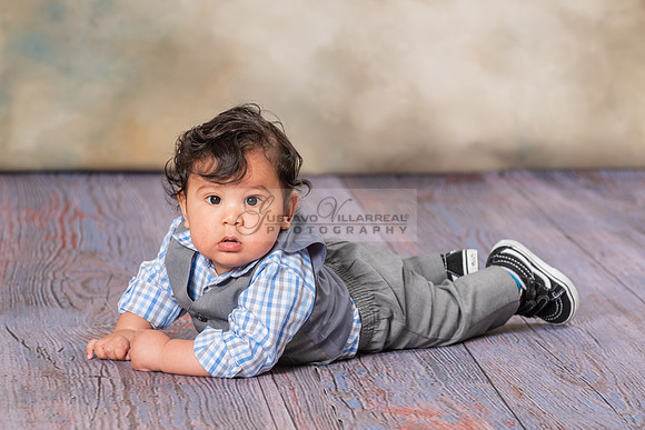 Susan y Francisco 6 months baby boy photos near Whittier Ca, by Gustavo Villarreal Photography 323-633-8283
