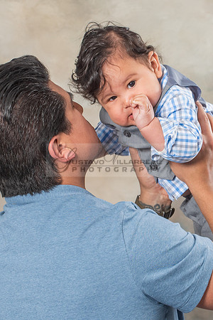Susan y Francisco 6 months baby boy photos near Whittier Ca, by Gustavo Villarreal Photography 323-633-8283