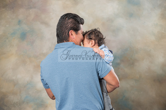 Susan y Francisco 6 months baby boy photos near Whittier Ca, by Gustavo Villarreal Photography 323-633-8283
