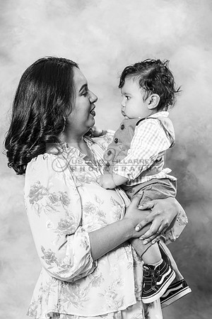 Susan y Francisco 6 months baby boy photos near Whittier Ca, by Gustavo Villarreal Photography 323-633-8283
