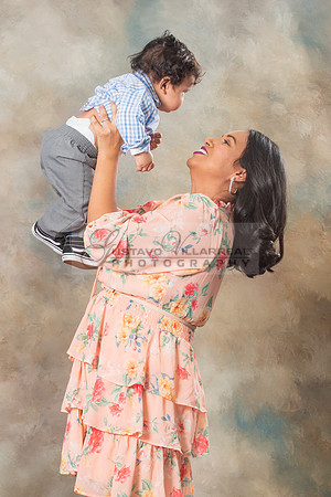 Susan y Francisco 6 months baby boy photos near Whittier Ca, by Gustavo Villarreal Photography 323-633-8283