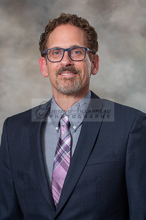 John Halpin business headshots in Whittier Ca, 323-633-8283, www
