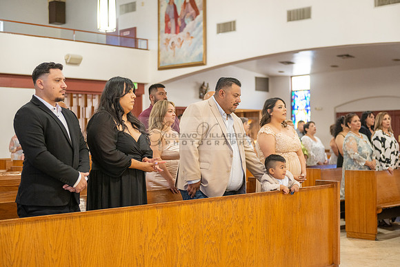 Arianna Tejada quinceanera celebration, photography, videography at Our lady of Guadalupe in El Monte Ca, Fiesta Mexican banquet Hall Montclair Ca, Gustavo Villarreal photo and video, 323-633-8283, ww