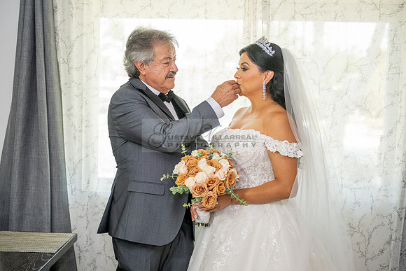 Brenda-and-Ismael-wedding- ceremony-at-St-Vincent-catholic-church-in-Los- Angeles-Ca-photographer-videographer-gvphotoandvide.com-323-633-8283