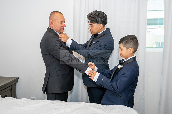 Brenda-and-Ismael-wedding- ceremony-at-St-Vincent-catholic-church-in-Los- Angeles-Ca-photographer-videographer-gvphotoandvide.com-323-633-8283