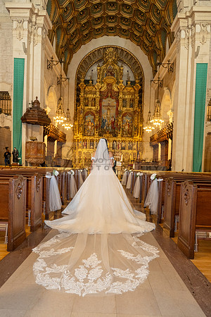 Brenda-and-Ismael-wedding- ceremony-at-St-Vincent-catholic-church-in-Los- Angeles-Ca-photographer-videographer-gvphotoandvide.com-323-633-8283