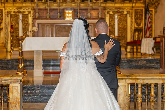 Brenda-and-Ismael-wedding- ceremony-at-St-Vincent-catholic-church-in-Los- Angeles-Ca-photographer-videographer-gvphotoandvide.com-323-633-8283