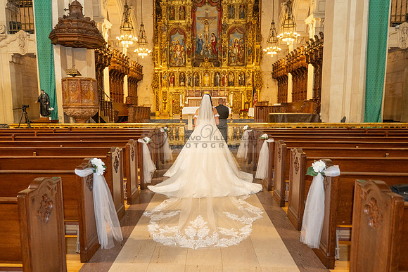 Brenda-and-Ismael-wedding- ceremony-at-St-Vincent-catholic-church-in-Los- Angeles-Ca-photographer-videographer-gvphotoandvide.com-323-633-8283