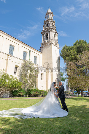 Brenda-and-Ismael-wedding- ceremony-at-St-Vincent-catholic-church-in-Los- Angeles-Ca-photographer-videographer-gvphotoandvide.com-323-633-8283