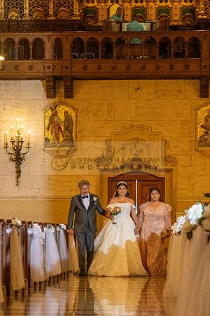 Brenda-and-Ismael-wedding- ceremony-at-St-Vincent-catholic-church-in-Los- Angeles-Ca-photographer-videographer-gvphotoandvide.com-323-633-8283