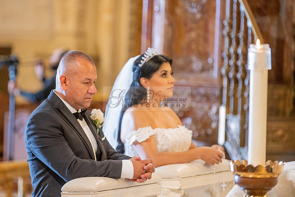 Brenda-and-Ismael-wedding- ceremony-at-St-Vincent-catholic-church-in-Los- Angeles-Ca-photographer-videographer-gvphotoandvide.com-323-633-8283