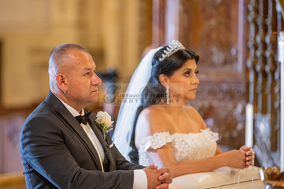 Brenda-and-Ismael-wedding- ceremony-at-St-Vincent-catholic-church-in-Los- Angeles-Ca-photographer-videographer-gvphotoandvide.com-323-633-8283