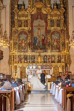 Brenda-and-Ismael-wedding- ceremony-at-St-Vincent-catholic-church-in-Los- Angeles-Ca-photographer-videographer-gvphotoandvide.com-323-633-8283