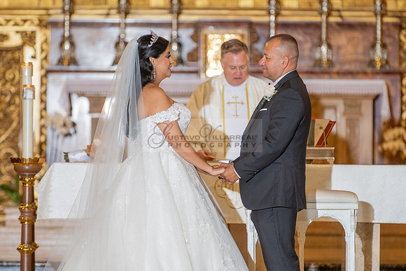 Brenda-and-Ismael-wedding- ceremony-at-St-Vincent-catholic-church-in-Los- Angeles-Ca-photographer-videographer-gvphotoandvide.com-323-633-8283