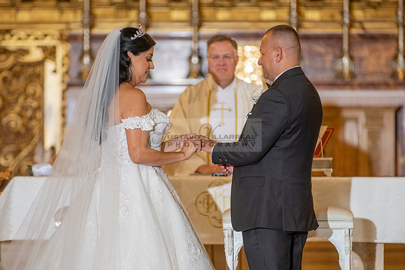 Brenda-and-Ismael-wedding- ceremony-at-St-Vincent-catholic-church-in-Los- Angeles-Ca-photographer-videographer-gvphotoandvide.com-323-633-8283