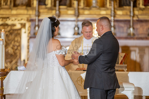 Brenda-and-Ismael-wedding- ceremony-at-St-Vincent-catholic-church-in-Los- Angeles-Ca-photographer-videographer-gvphotoandvide.com-323-633-8283