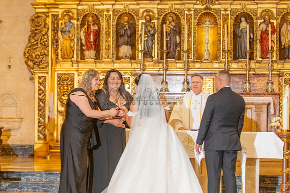 Brenda-and-Ismael-wedding- ceremony-at-St-Vincent-catholic-church-in-Los- Angeles-Ca-photographer-videographer-gvphotoandvide.com-323-633-8283
