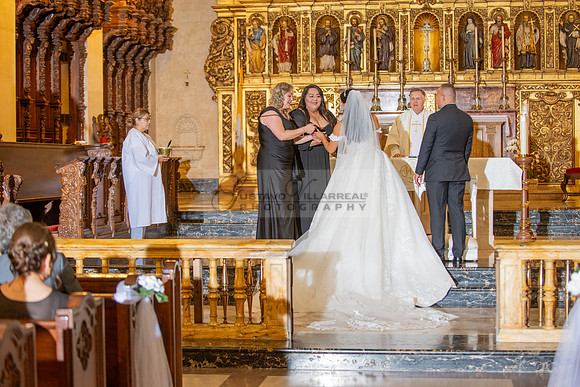 Brenda-and-Ismael-wedding- ceremony-at-St-Vincent-catholic-church-in-Los- Angeles-Ca-photographer-videographer-gvphotoandvide.com-323-633-8283