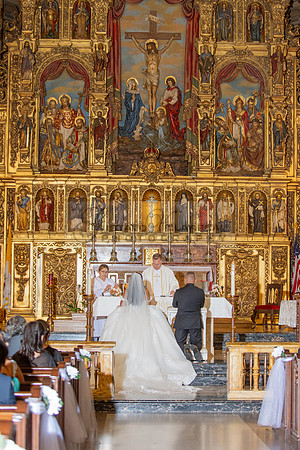 Brenda-and-Ismael-wedding- ceremony-at-St-Vincent-catholic-church-in-Los- Angeles-Ca-photographer-videographer-gvphotoandvide.com-323-633-8283