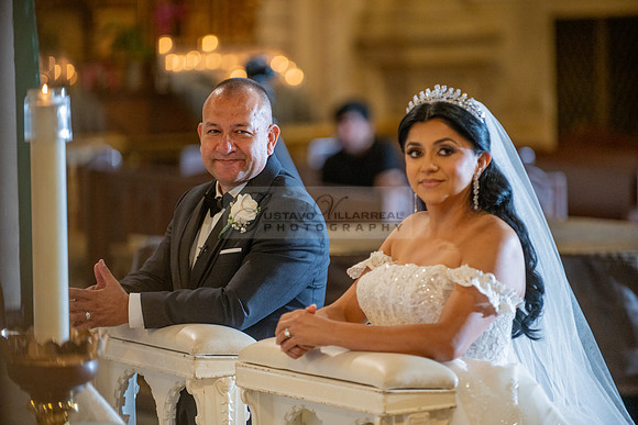 Brenda-and-Ismael-wedding- ceremony-at-St-Vincent-catholic-church-in-Los- Angeles-Ca-photographer-videographer-gvphotoandvide.com-323-633-8283