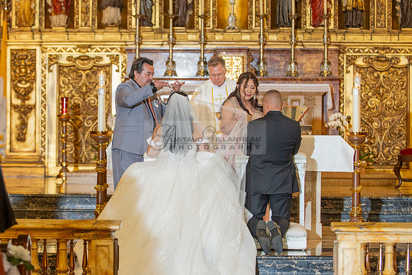 Brenda-and-Ismael-wedding- ceremony-at-St-Vincent-catholic-church-in-Los- Angeles-Ca-photographer-videographer-gvphotoandvide.com-323-633-8283