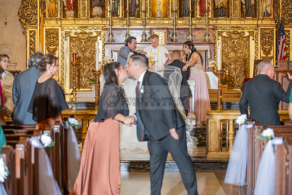 Brenda-and-Ismael-wedding- ceremony-at-St-Vincent-catholic-church-in-Los- Angeles-Ca-photographer-videographer-gvphotoandvide.com-323-633-8283