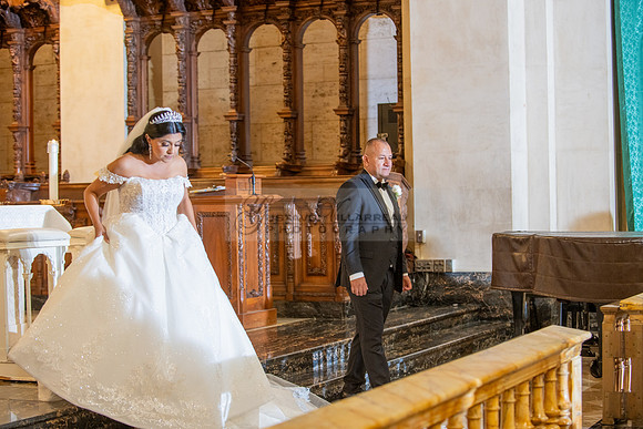 Brenda-and-Ismael-wedding- ceremony-at-St-Vincent-catholic-church-in-Los- Angeles-Ca-photographer-videographer-gvphotoandvide.com-323-633-8283