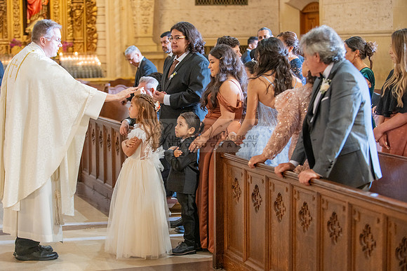 Brenda-and-Ismael-wedding- ceremony-at-St-Vincent-catholic-church-in-Los- Angeles-Ca-photographer-videographer-gvphotoandvide.com-323-633-8283
