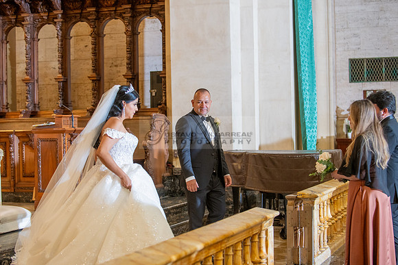 Brenda-and-Ismael-wedding- ceremony-at-St-Vincent-catholic-church-in-Los- Angeles-Ca-photographer-videographer-gvphotoandvide.com-323-633-8283