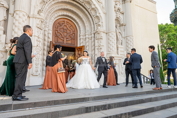 Brenda-and-Ismael-wedding- ceremony-at-St-Vincent-catholic-church-in-Los- Angeles-Ca-photographer-videographer-gvphotoandvide.com-323-633-8283