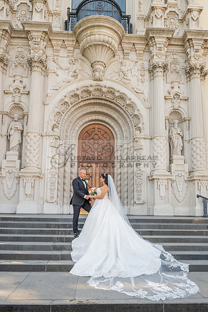 Brenda-and-Ismael-wedding- ceremony-at-St-Vincent-catholic-church-in-Los- Angeles-Ca-photographer-videographer-gvphotoandvide.com-323-633-8283