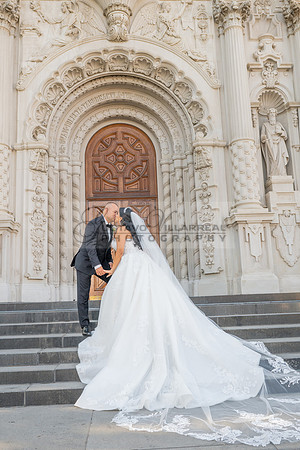 Brenda-and-Ismael-wedding- ceremony-at-St-Vincent-catholic-church-in-Los- Angeles-Ca-photographer-videographer-gvphotoandvide.com-323-633-8283