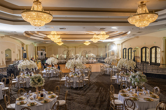 Brenda-and-Ismael-wedding- ceremony-at-St-Vincent-catholic-church-in-Los- Angeles-Ca-photographer-videographer-gvphotoandvide.com-323-633-8283
