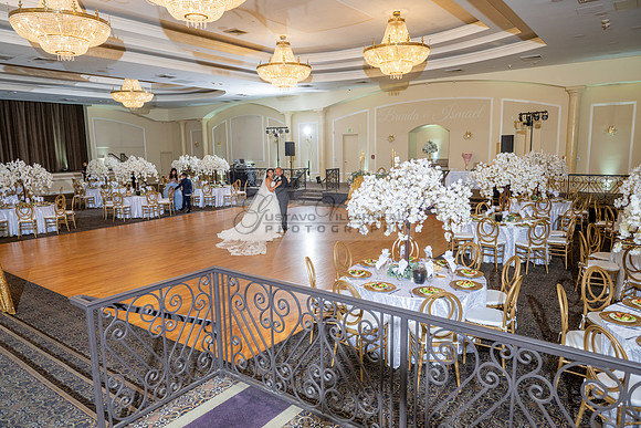 Brenda-and-Ismael-wedding- ceremony-at-St-Vincent-catholic-church-in-Los- Angeles-Ca-photographer-videographer-gvphotoandvide.com-323-633-8283