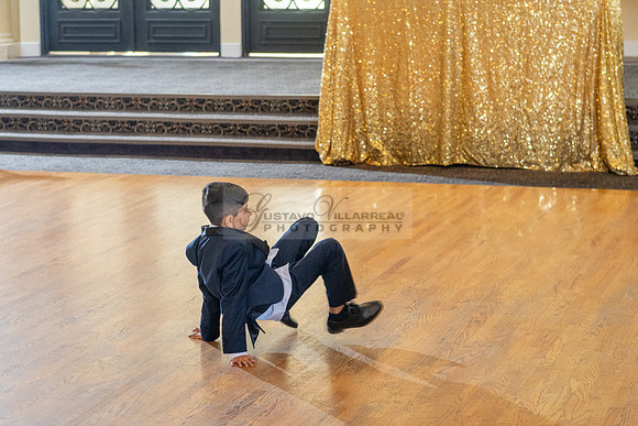 Brenda-and-Ismael-wedding- ceremony-at-St-Vincent-catholic-church-in-Los- Angeles-Ca-photographer-videographer-gvphotoandvide.com-323-633-8283