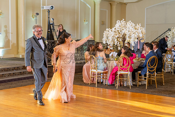 Brenda-and-Ismael-wedding- ceremony-at-St-Vincent-catholic-church-in-Los- Angeles-Ca-photographer-videographer-gvphotoandvide.com-323-633-8283