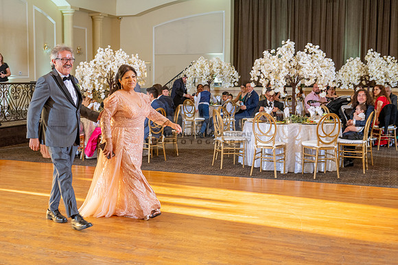 Brenda-and-Ismael-wedding- ceremony-at-St-Vincent-catholic-church-in-Los- Angeles-Ca-photographer-videographer-gvphotoandvide.com-323-633-8283