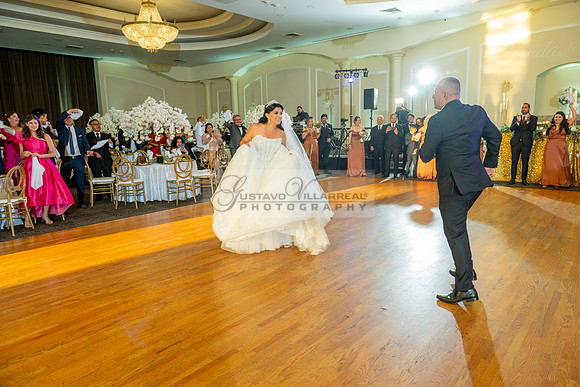 Brenda-and-Ismael-wedding- ceremony-at-St-Vincent-catholic-church-in-Los- Angeles-Ca-photographer-videographer-gvphotoandvide.com-323-633-8283