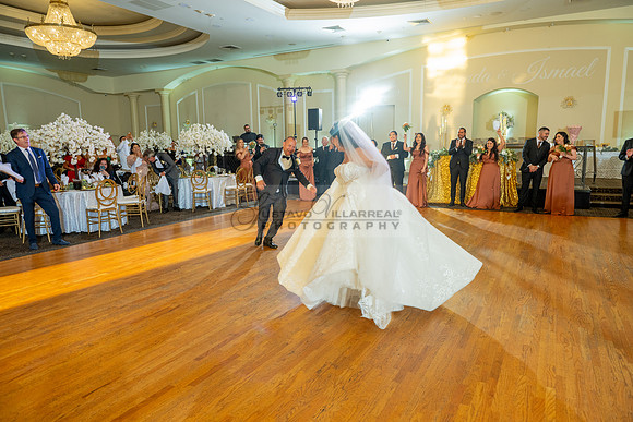 Brenda-and-Ismael-wedding- ceremony-at-St-Vincent-catholic-church-in-Los- Angeles-Ca-photographer-videographer-gvphotoandvide.com-323-633-8283