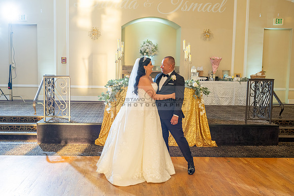 Brenda-and-Ismael-wedding- ceremony-at-St-Vincent-catholic-church-in-Los- Angeles-Ca-photographer-videographer-gvphotoandvide.com-323-633-8283