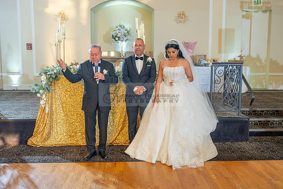 Brenda-and-Ismael-wedding- ceremony-at-St-Vincent-catholic-church-in-Los- Angeles-Ca-photographer-videographer-gvphotoandvide.com-323-633-8283