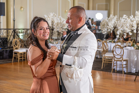 Brenda-and-Ismael-wedding- ceremony-at-St-Vincent-catholic-church-in-Los- Angeles-Ca-photographer-videographer-gvphotoandvide.com-323-633-8283