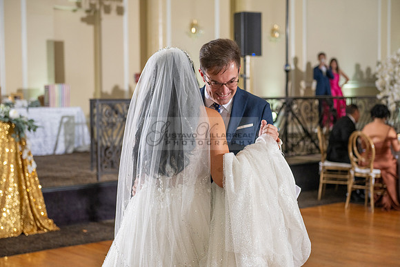 Brenda-and-Ismael-wedding- ceremony-at-St-Vincent-catholic-church-in-Los- Angeles-Ca-photographer-videographer-gvphotoandvide.com-323-633-8283